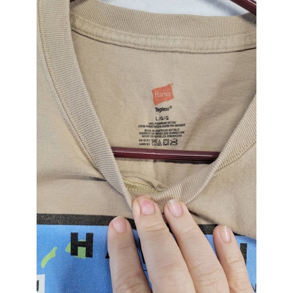 NWOT Hanes men's brown Hawaii Zombie Permit logo shirt, sz L - Picture 4 of 4